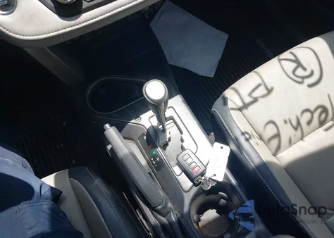 2017 Toyota Rav4 Platinum из США, поврежденный, VIN 2T3YFREV4HW360647